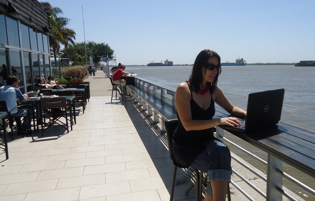 Working Outdoors in Rosario, Argentina